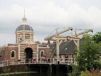 NL, Zuid-Holland, Leiden.  Morschpoort 2, Saxifraga-Foto Fitis-Sytske Dijksen