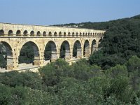 F, Gard, Vers-Pont-du-Gard, Aquaduct du Gard 1, Saxifraga-Jan van der Straaten