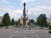 RO, Cluj, Cluj-Napoca, Statuia Avram lancu 1, Saxifraga-Tom Heijnen