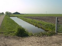 127-495, W, 23-4-2011, NL-Hans Farjon, 52.443578 NB-4.983297 OL, Waterland : droogmakerijenlandschap, hoogspanningslijn, openheid, storende elementen