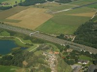 NL, Noord-Brabant, Gilze en Rijen, A58, vliegveld 1, Saxifraga-Willem van Kruijsbergen