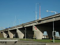 NL, Noord-Brabant, Moerdijk, Volkeraksluizen 1, Saxifraga-Jan van der Straaten