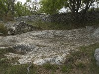 F, Vaucluse, Monieux, St-Hubert, la ferme de Lausemolan 7, Saxifraga-Willem van Kruijsbergen