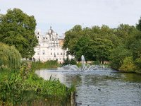 UK, Greater London, London, St James Park Lake 1, Saxifraga-Tom Heijnen