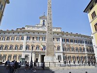 I, Città Metropolitana di Roma Capitale, Roma, Piazza di Montecitorio in Roma city, Saxifraga-Tom Heijnen