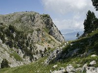 F, Isere, Gresse-en-Vercors, Rochers du Parquet 3, Saxifraga-Willem van Kruijsbergen